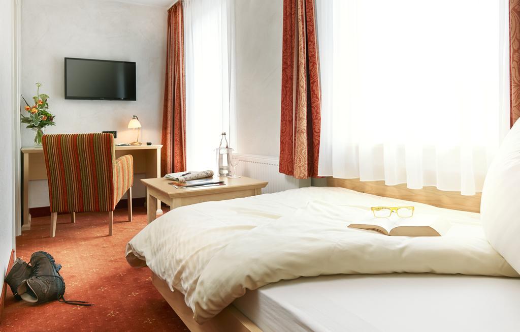 Hotel Die Tenne Willingen  Zimmer foto